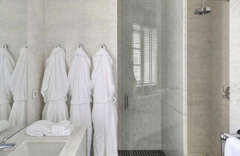 Paredes e Base de Duche Mrmore Estremoz