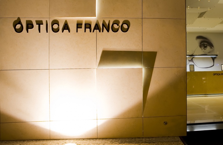 Fachada M�rmore Amarelo Sahara