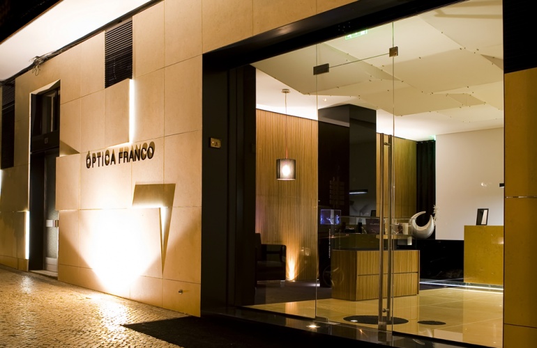 Fachada M�rmore Amarelo Sahara