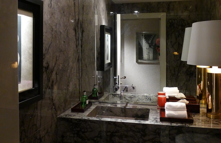 Paredes e Tampo M�rmore Noble Grey